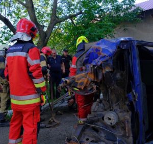 Рятувальники Закарпаття переймають досвід роботи польських колег щодо ліквідації наслідків ДТП