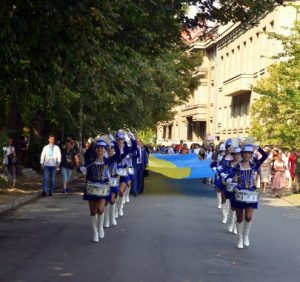 Ужгород яскраво відзначає День прапора (фото, відео)