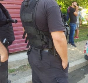 В Ужгороді затримали групу циган, які пограбували супермаркет