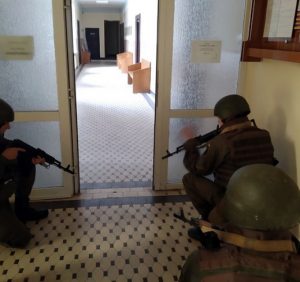 В Закарпатському Апеляційному суді тренувались нацгвардійці та працівники поліції