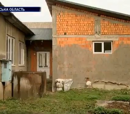 Найдорожчий шкільний туалет в Україні будують вже 8 років на Хустщині (відео)