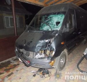 У Міжгір’ї п’яний водій збив насмерть пішохода і втік з місця ДТП