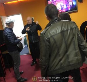 Взято під варту організатора мережі незаконних гральних закладів на Закарпатті