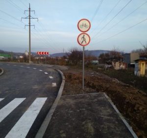 В Мукачеві “нахімічили” з новою дорогою за 30 млн до “Сільверленду” (відео)