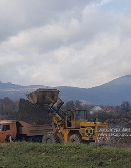 На Тячівщині прокуратура запідозрила посадовців і бізнесменів у корупційно-бізнесовій співпраці