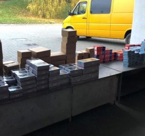 Закарпатські митники вилучили майже 144 кг каучукових пластирів для ремонту шин