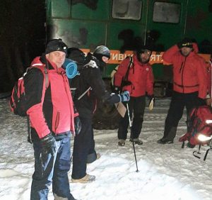 Закарпатські рятувальники знайшли туристів з Вінниці, які заблукали в Карпатах
