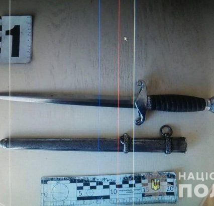 В Ужгороді чоловік з ножем напав на колишню дружину. Потерпіла – у лікарні