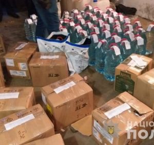 Поліція Закарпаття вилучила велику партію фальсифікованого алкоголю