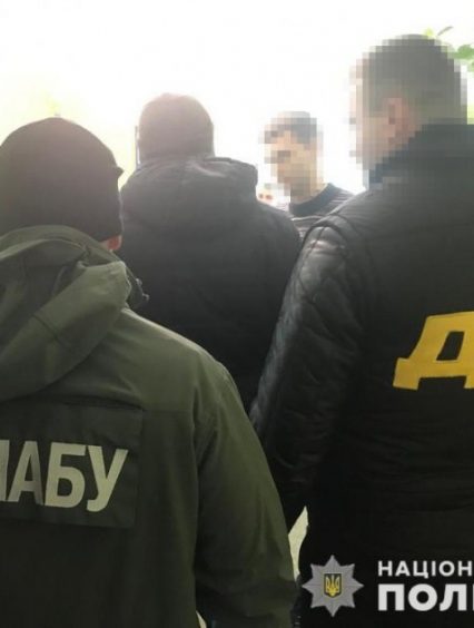 Голову Міжгірського районного суду спіймали на хабарі