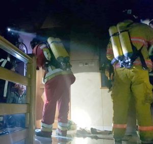 Одну людину врятовано та 37 евакуйовані під час ліквідації пожежі в готелі у с. Сусково Свалявського району