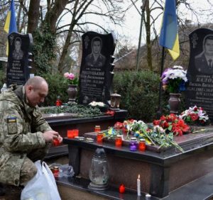 На Закарпатті вшанували оборонців Дебальцівського плацдарму