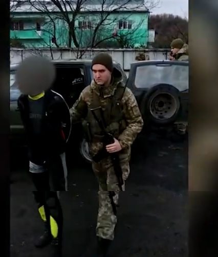 На Закарпатті прикордонники затримали дайверів-контрабандистів (відео)