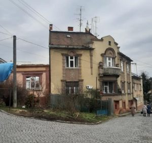 Громадський спротив і розголос не сподобались бізнес-партнерам мера Ужгорода і вони відступили (відео)