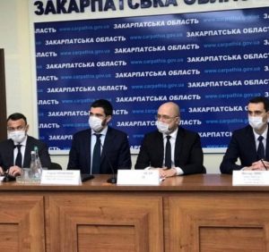 Денис Шмигаль: Уряд вживає усіх заходів для підтримки українців, які так чи інакше постраждали від епідемії