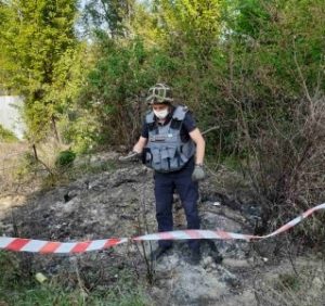 Три повідомлення про виявлення вибухонебезпечних предметів впродовж однієї доби отримали піротехніки Закарпаття