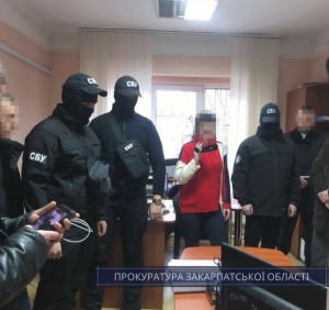 Справу проти корумпованого поліцейського скеровано до суду