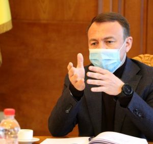 Голова Закарпатської ОДА провів першу зустріч з представниками мас-медіа краю у неформальній обстановці