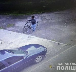 Поліцейські Мукачева оперативно розкрили два майнові злочини