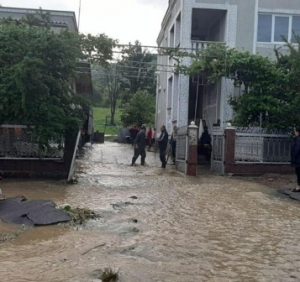 Негода у с.Середнє Водяне Рахівського району (фото)