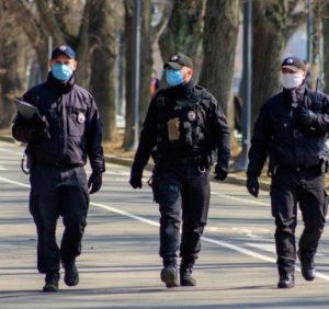 Рейди щодо дотримання карантинних заходів – тривають