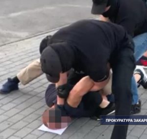 На Закарпатті прокуратура погодила підозру «кур’єру», якого затримали з понад 52 тис таблеток псевдоефедрину