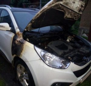 У Міжгір’ї горів автомобіль громадського активіста. Не виключений підпал (фото)
