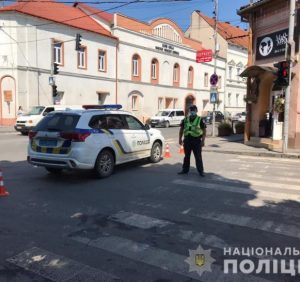 Поліція перевіряє інформацію про замінування трьох об’єктів на Закарпатті