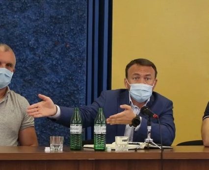 Візит керівника Закарпаття на Міжгірщину: районна рада самоусунулась від вирішення проблем (фото, відео)