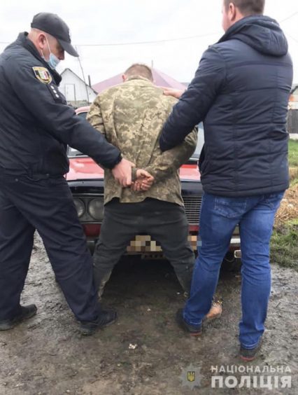 Поліцейські Берегова розкрили угон автомобіля упродовж кількох годин
