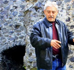 Навколо Невицького замку не повинно бути паркану, – археолог Олександр Дзембас