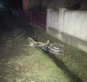 Поліція Виноградівщини встановлює обставини автопригоди, в якій постраждав велосипедист
