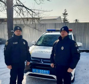 Іршавські поліцейські допомогли вагітній жінці терміново добратися до пологового будинку