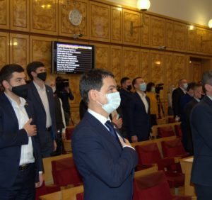 “Тарифна” сесія Закарпатської обласної ради: депутати прийняли звернення до вищих органів державної влади
