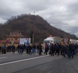 Голова Закарпатської обласної ради про «тарифне» перекриття траси «Київ-Чоп» у Мукачеві