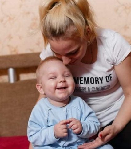 Допоможіть врятувати життя маленького Павлика із закарпатського Синевира