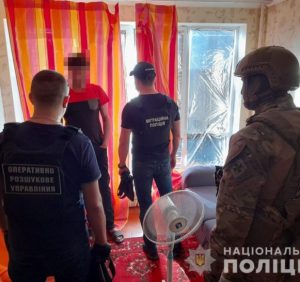 На Закарпатті правоохоронці заблокували міжнародний канал нелегальної міграції з Азії до країн Євросоюзу