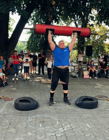 Перший міжвідомчий кубок Закарпаття зі стронгмену поєднає спорт і благодійність