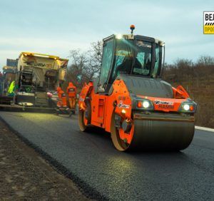 Понад 450 млн гривень отримало Закарпаття на ремонт доріг місцевого значення