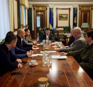 Глава держави провів термінову нараду у зв’язку з початком Росією військової операції проти України