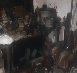 У Рахові пожежники врятували будинок від знищення вогнем