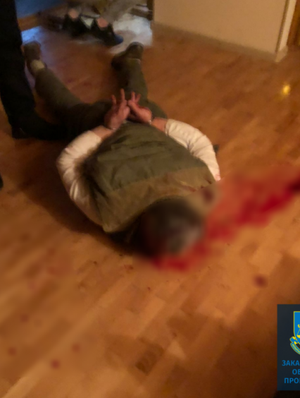 Підозрюваного у скоєнні замаху на вбивство мешканця закарпатської Поляни взято під варту