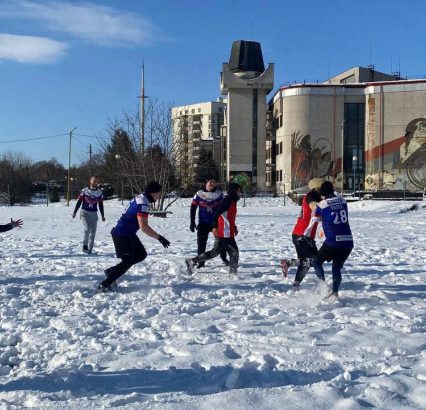 На Закарпатті провели традиційний кубок із зимового регбі «UZHSNOW RUGBY-2023»