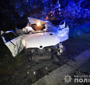 Поліція Закарпаття затримала водія, який пʼяним скоїв смертельну потрійну ДТП