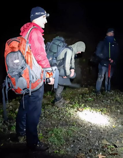 Рахівські рятувальники прийшли на допомогу двом заблукалим туристам